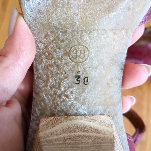 Mjus Leather Ankle Strap Heeled Strappy Distressed Red Sandals size 7.5 - Picture 9 of 14